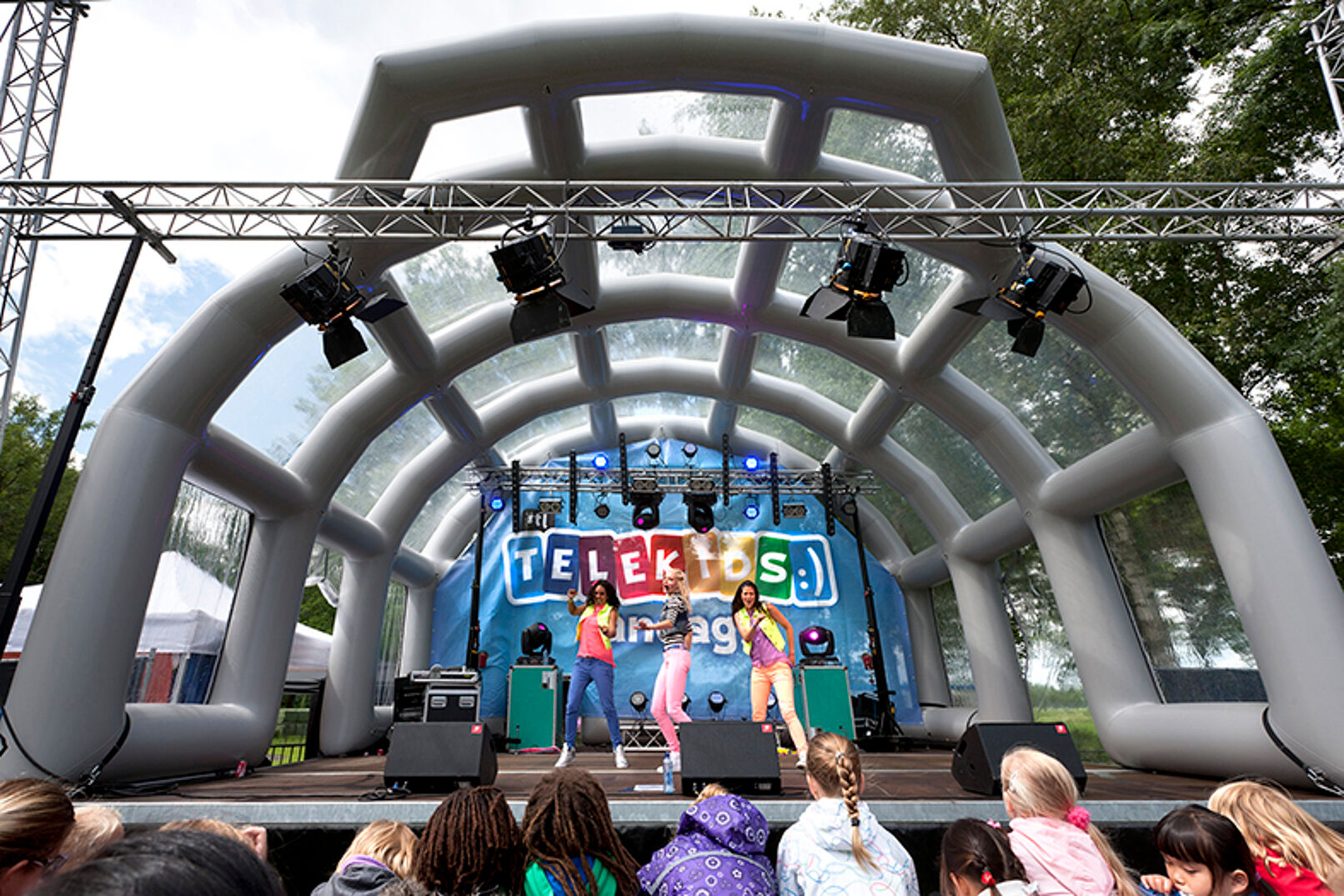 Product afbeelding Customized Telekids Stage Trailer